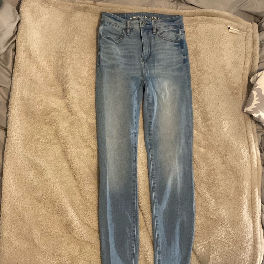 American Eagle jeans size 00R light wash